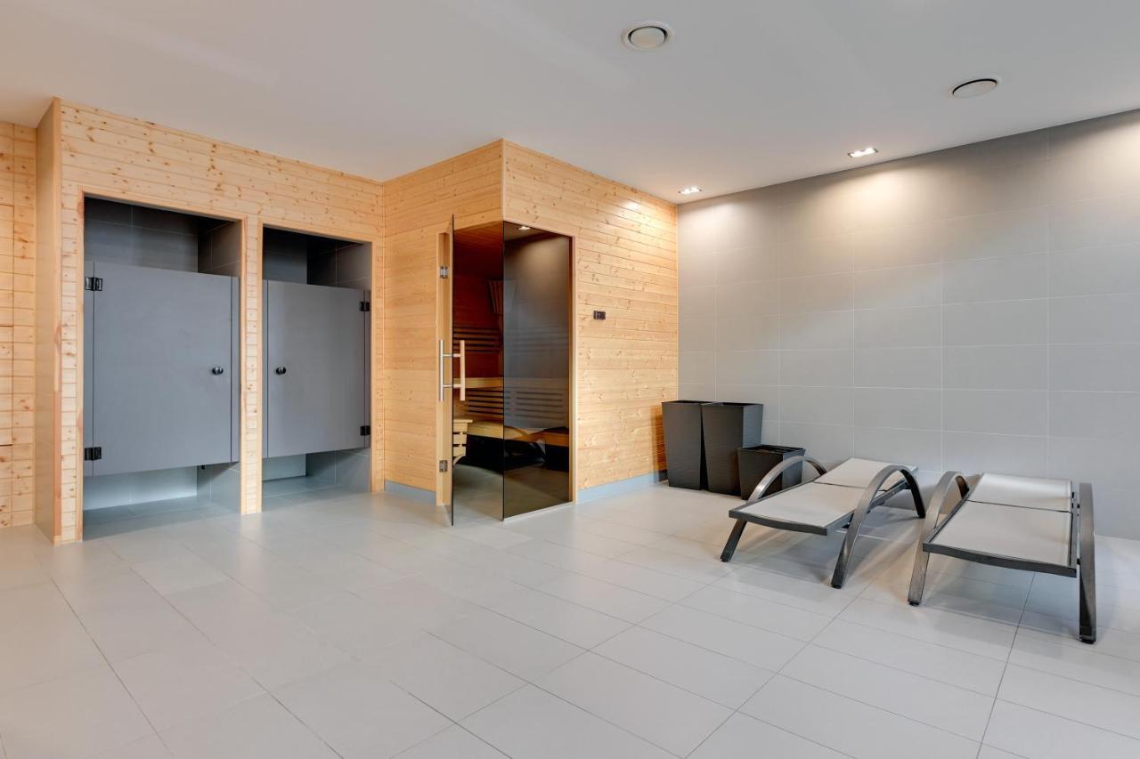 Holiday Apartment Near The Sea - Free Private Parking Gdansk Exterior photo